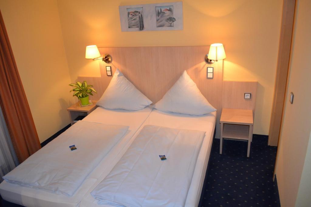 Landgasthof Hock Großostheim Zimmer foto